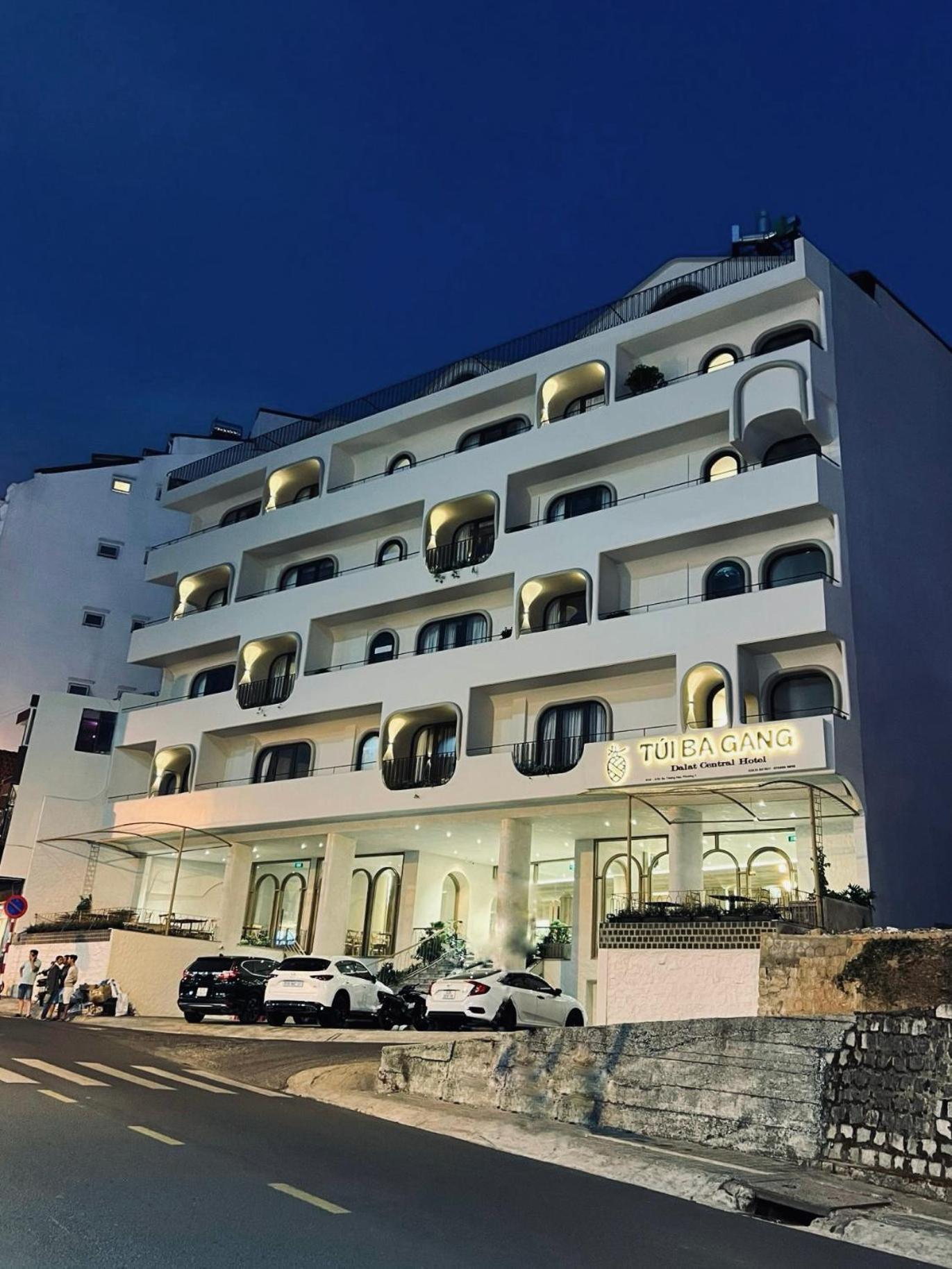 Tui Ba Gang Central Hotel Dalat Exterior foto
